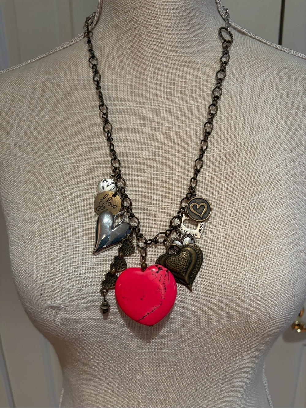 Heart Charm Statement Necklace in Pink.